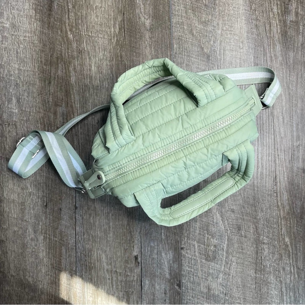Sondra Roberts Squared Nylon Puffer Bag Mint Green Crossbody Bag - Picture 3 of 10